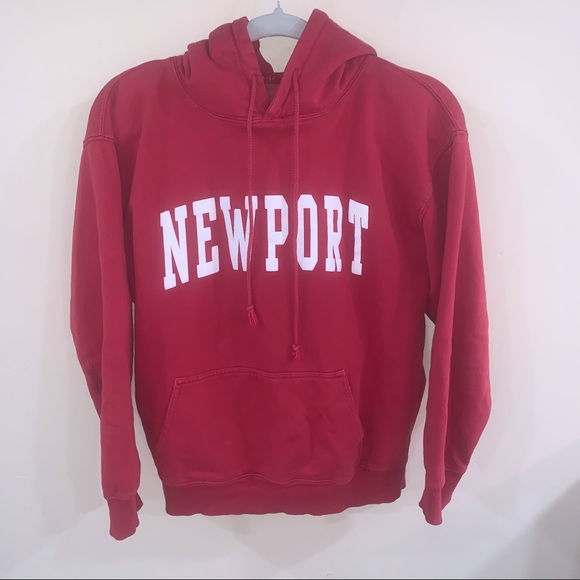 Brandy Melville Sweaters - Brandy Melville Newport Cropped Hoodie